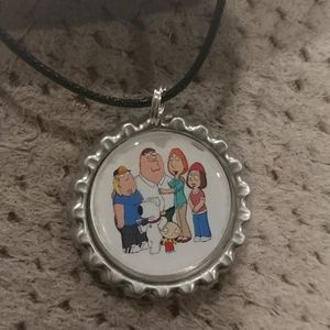 ❤️10/$20 New family guy necklace